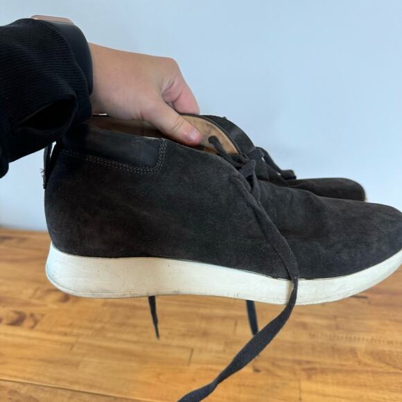 Vince Abe Chukka Dark Gray Suede Leather Lace Up Shoes Size 9.5 main image 5
